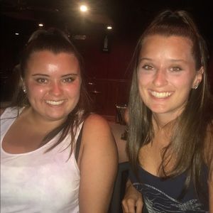 Meet your Posher, Marissa